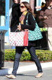 th_51144_Halle_Berry_was_out_shopping_at_the_Grove_in_Los_Angeles_05_122_112lo.jpg