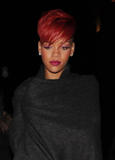 th_30001_RihannaandMelissaatMahikiNighclubinLondon_13_122_356lo.jpg
