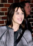 th_87980_celebrity-paradise.com-The_Elder-Charlotte_Gainsbourg_2010-01-18_-_Visit_The_Late_Show_With_David_Letterman_266_122_441lo.jpg