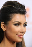 Kim Kardashian (Ким Кардашьян) - Страница 6 Th_91426_kim_kardashian_1_tikipeter_celebritycity_011_123_69lo