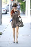 th_10140_Phoebe_Price_Shopping_in_Beverly_Hills_September_21_2009_09_122_83lo.jpg