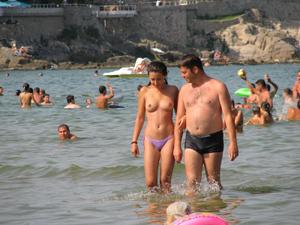 Voyeur Bulgarian Beach Girls-i1pwumacjr.jpg