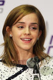 http://img268.imagevenue.com/loc542/th_59395_EmmaWatson_TheNationalMovieAwards2010atTheRoyalFestivalHallinLondon_May262010a061_122_542lo.jpg